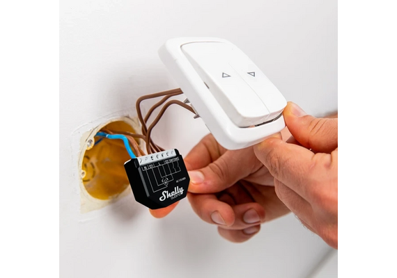 SHELLY Módulo para Automação de Estores Elétricos através de Z-Wave com Medição de Potência Qubino